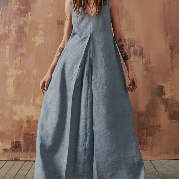 Hooded linen dress - Picture 2 of 2